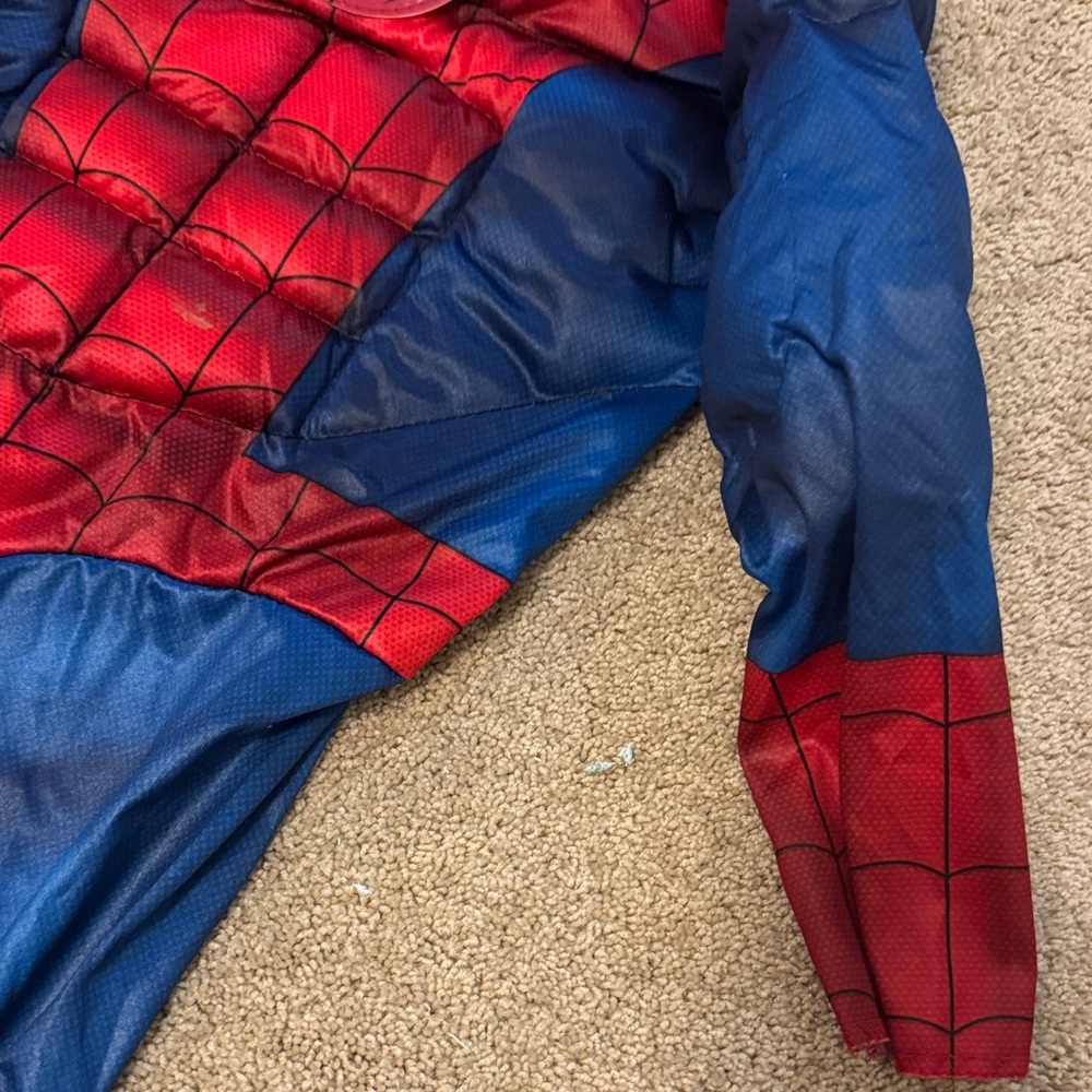 Spiderman Red and Blue Hero Suit (just suit) including 2 brand new Spider-Man SL - Picture 4 of 7